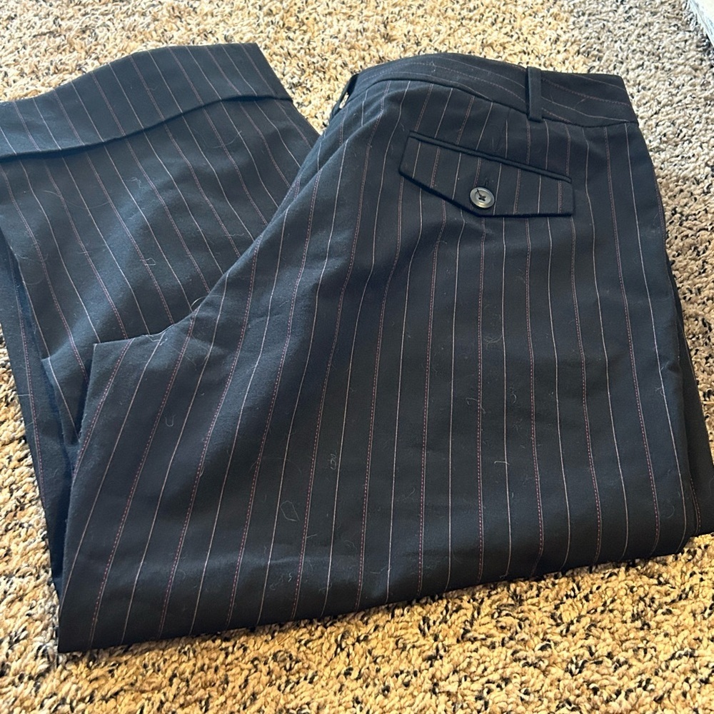 Apt. 9 Pinstripe black Cuffed Capri Slacks Work Pants 14 WN